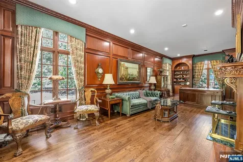 366 E Madison Avenue Cresskill NJ 07626
