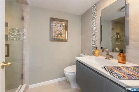 2 Tulip Crescent Little Falls NJ 07424