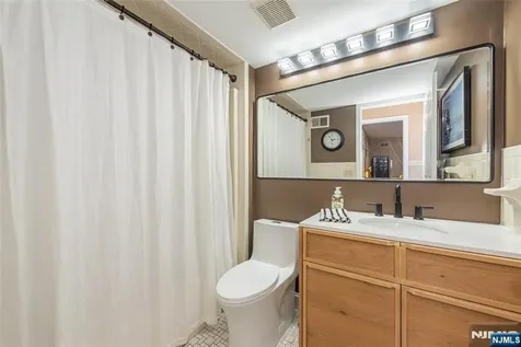 2 Tulip Crescent Little Falls NJ 07424