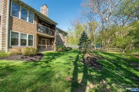 2 Tulip Crescent Little Falls NJ 07424