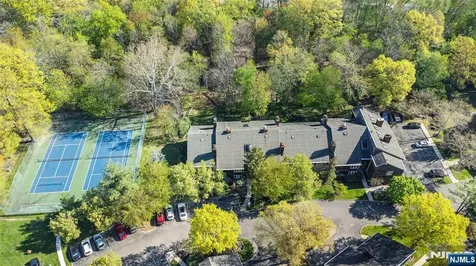 2 Tulip Crescent Little Falls NJ 07424