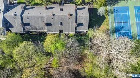2 Tulip Crescent Little Falls NJ 07424
