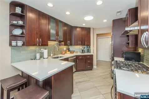 2 Tulip Crescent Little Falls NJ 07424