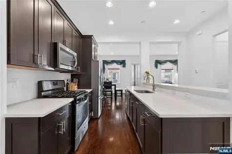 247 Bradley Drive Wood Ridge NJ 07075