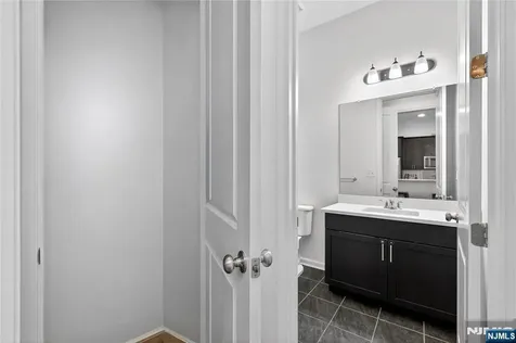247 Bradley Drive Wood Ridge NJ 07075