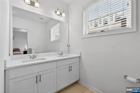 247 Bradley Drive Wood Ridge NJ 07075