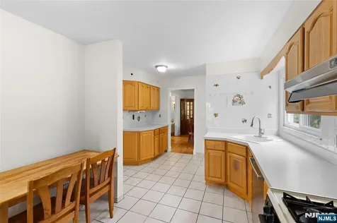 276 Concord Drive River Edge NJ 07661
