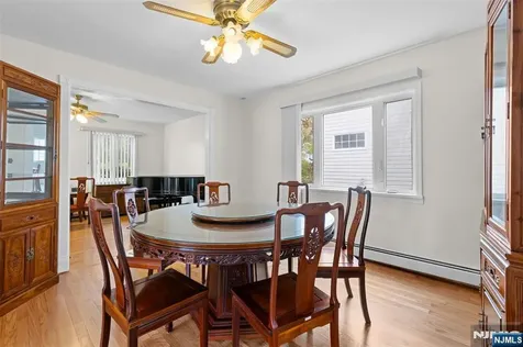 276 Concord Drive River Edge NJ 07661