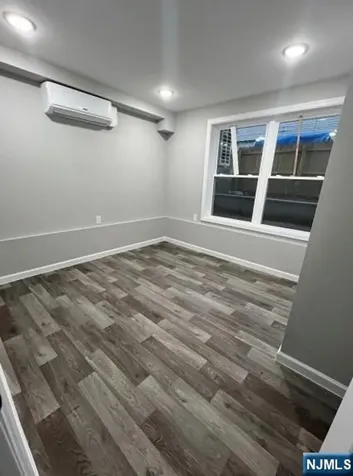 43 Cedar Street Paterson NJ 07501