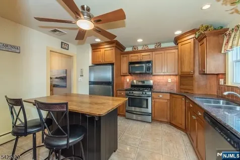12 Henry Street Roxbury Township NJ 07876