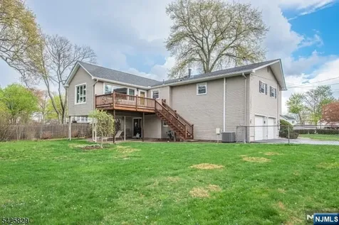 12 Henry Street Roxbury Township NJ 07876