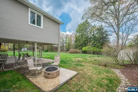 12 Henry Street Roxbury Township NJ 07876