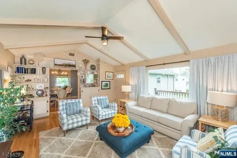 12 Henry Street Roxbury Township NJ 07876