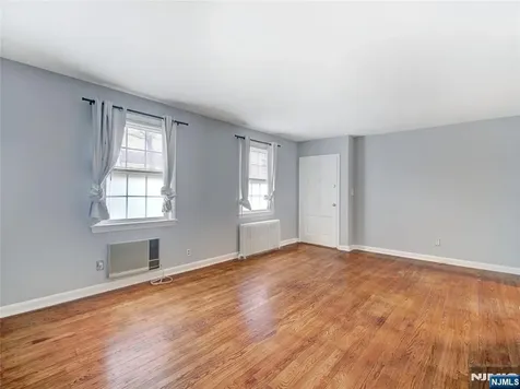 251 Elmwood Avenue Maplewood NJ 07040