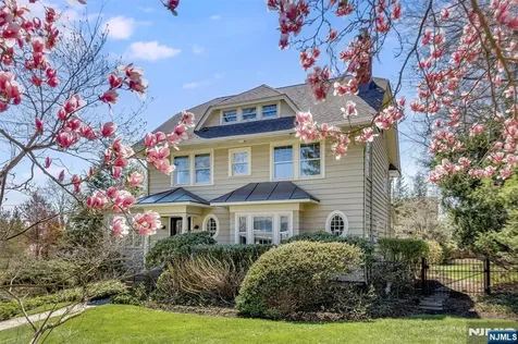 108 Durand Road Maplewood NJ 07040