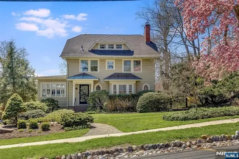 108 Durand Road Maplewood NJ 07040