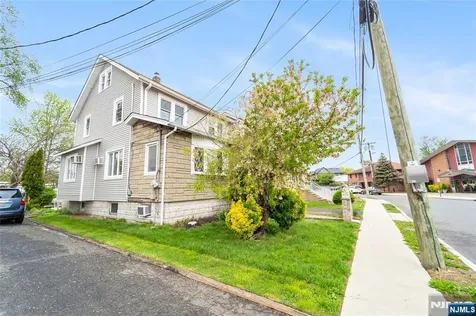 46 Chamberlain Avenue Little Ferry NJ 07643