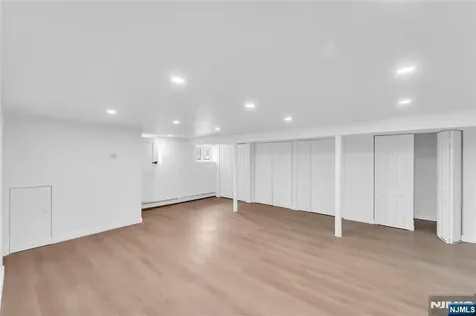 46 Chamberlain Avenue Little Ferry NJ 07643