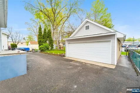 46 Chamberlain Avenue Little Ferry NJ 07643