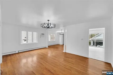 46 Chamberlain Avenue Little Ferry NJ 07643