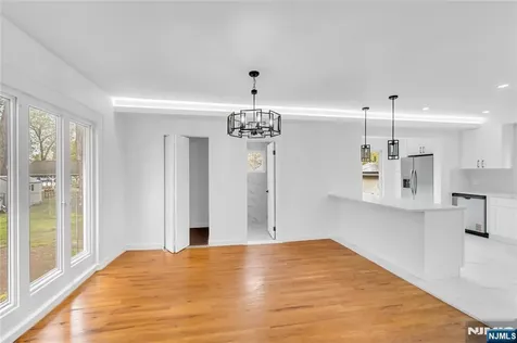 46 Chamberlain Avenue Little Ferry NJ 07643