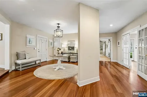 4 Conklin Court Allendale NJ 07401