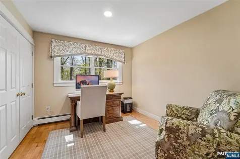 4 Conklin Court Allendale NJ 07401