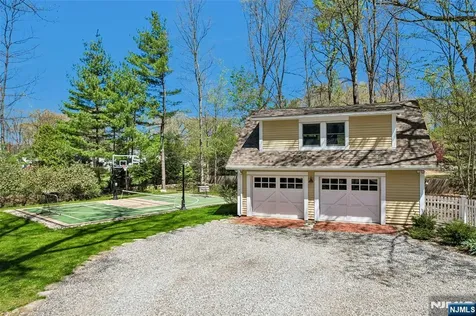 4 Conklin Court Allendale NJ 07401