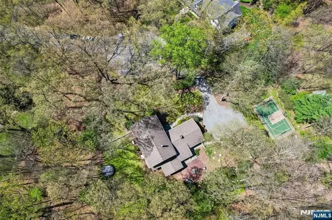 4 Conklin Court Allendale NJ 07401