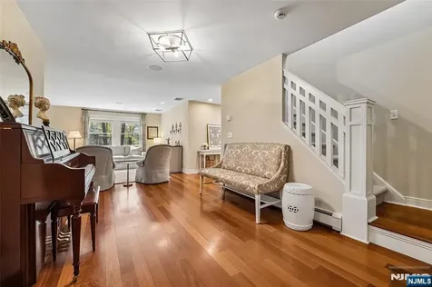 4 Conklin Court Allendale NJ 07401
