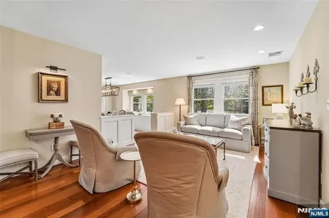 4 Conklin Court Allendale NJ 07401