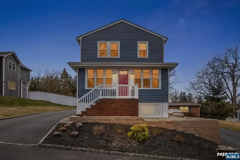 69 Mountain Avenue Cedar Grove NJ 07009