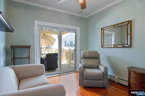 69 Mountain Avenue Cedar Grove NJ 07009