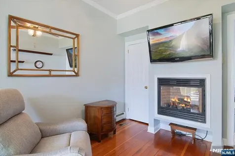 69 Mountain Avenue Cedar Grove NJ 07009