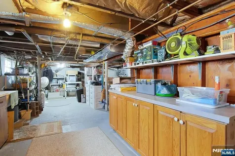 69 Mountain Avenue Cedar Grove NJ 07009