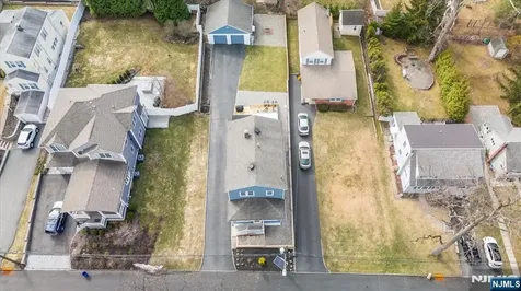 69 Mountain Avenue Cedar Grove NJ 07009