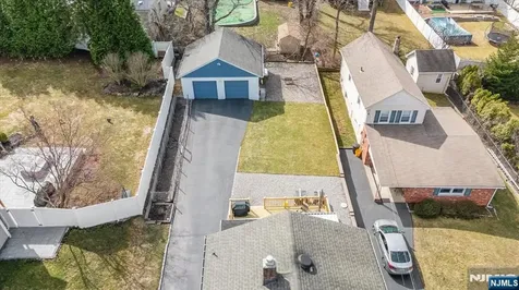 69 Mountain Avenue Cedar Grove NJ 07009