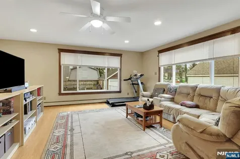 148 Magnolia Avenue Kearny NJ 07032