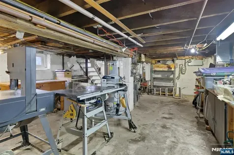 148 Magnolia Avenue Kearny NJ 07032