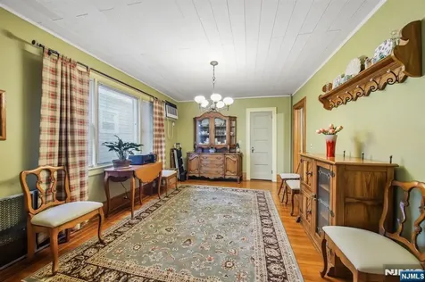 78 W 38th Street Bayonne NJ 07002