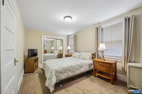 78 W 38th Street Bayonne NJ 07002