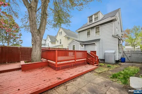78 W 38th Street Bayonne NJ 07002