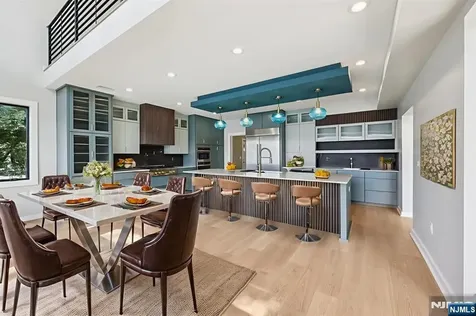 12 Rocky Point Road West Milford NJ 07421