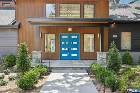 12 Rocky Point Road West Milford NJ 07421