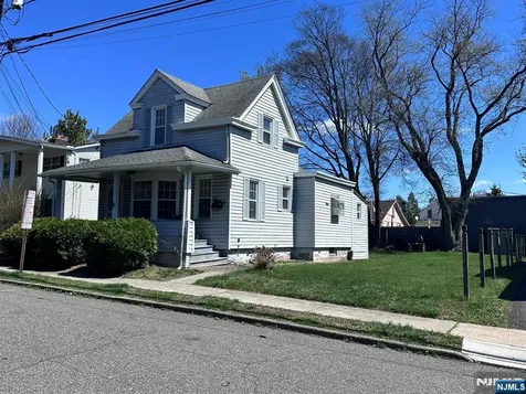163 Passaic Hawthorne NJ 07506