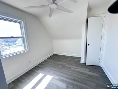 163 Passaic Hawthorne NJ 07506
