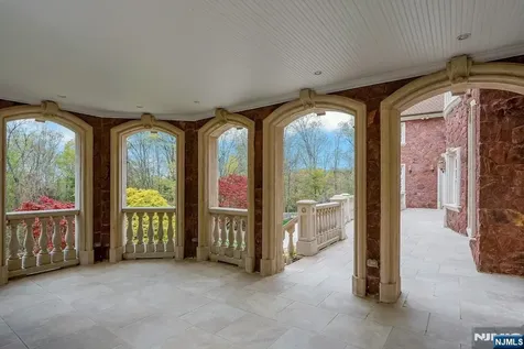67 Robin Lane Alpine NJ 07620