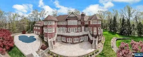 67 Robin Lane Alpine NJ 07620