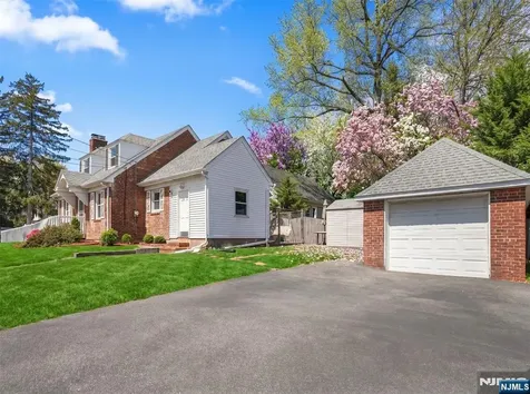 3 Wolcott Road Dumont NJ 07628