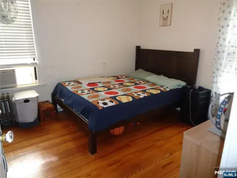 53 Genevieve Avenue Hawthorne NJ 07506